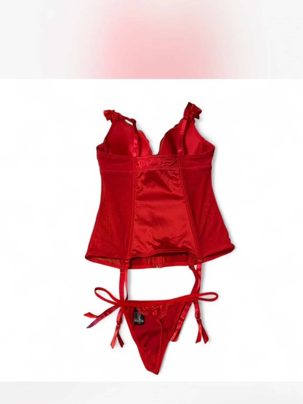 Honeylove striking red